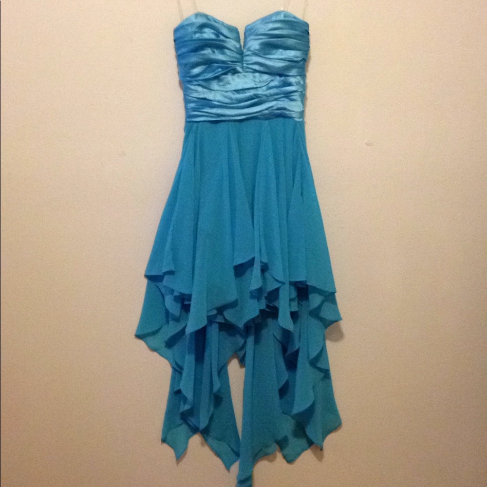 Beautiful Dress - Size Small!!
